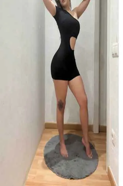 Bianca, 19 år, Enskedefältet