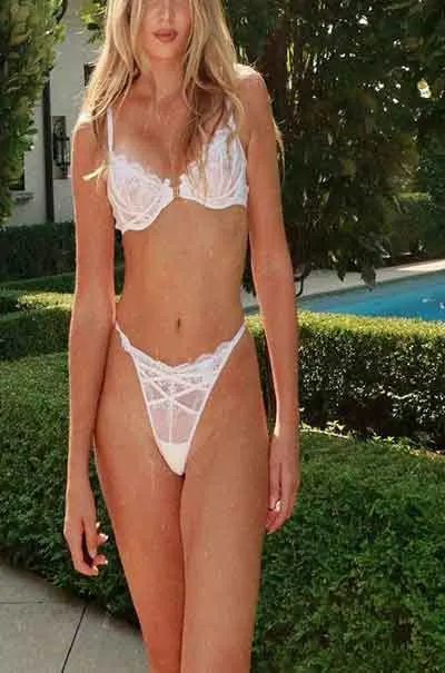 Celina, 18 år, Larsboda
